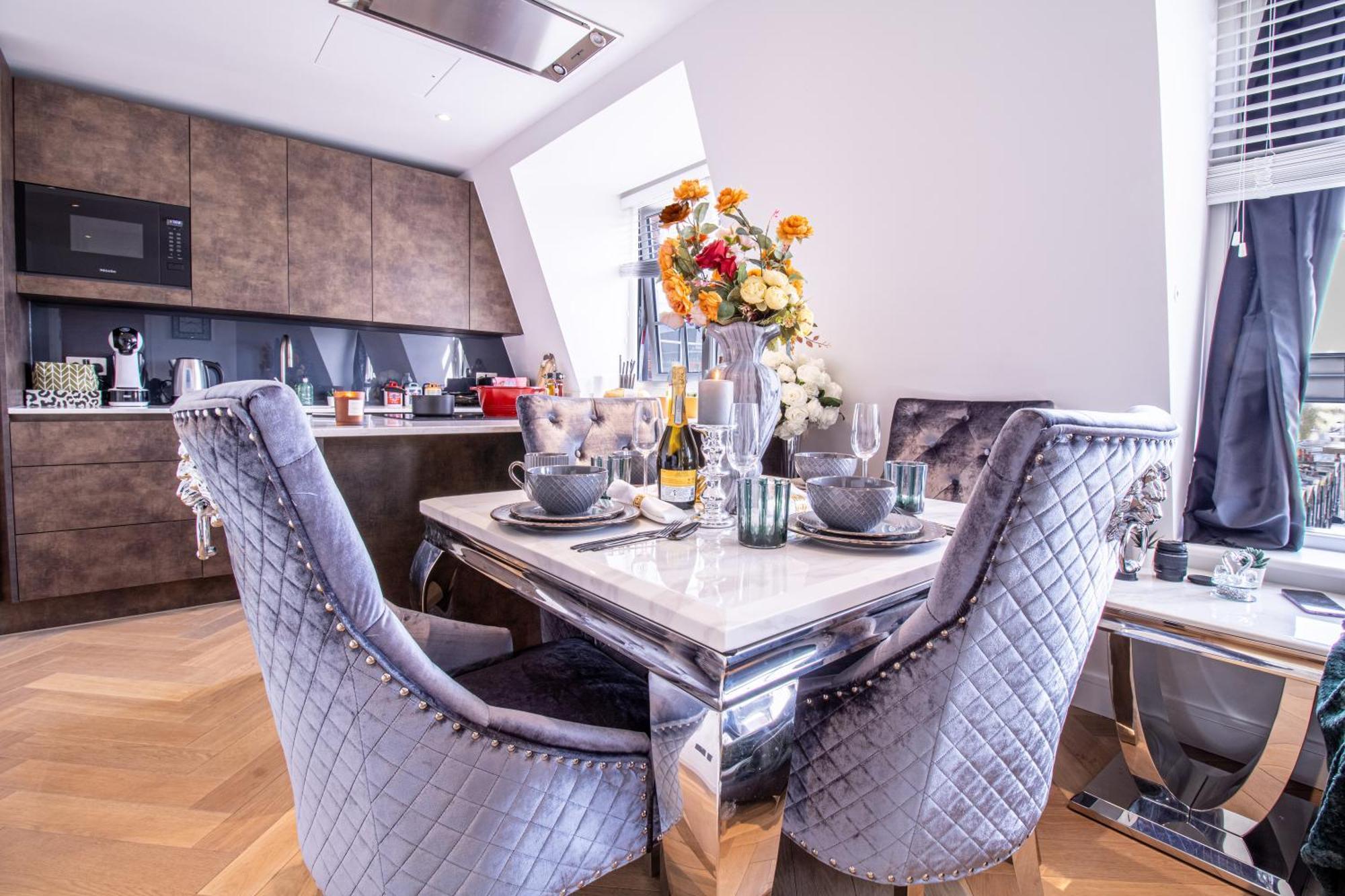 Luxurious 1-Bedroom Penthouse In Marble Arch 71 Londýn Exteriér fotografie
