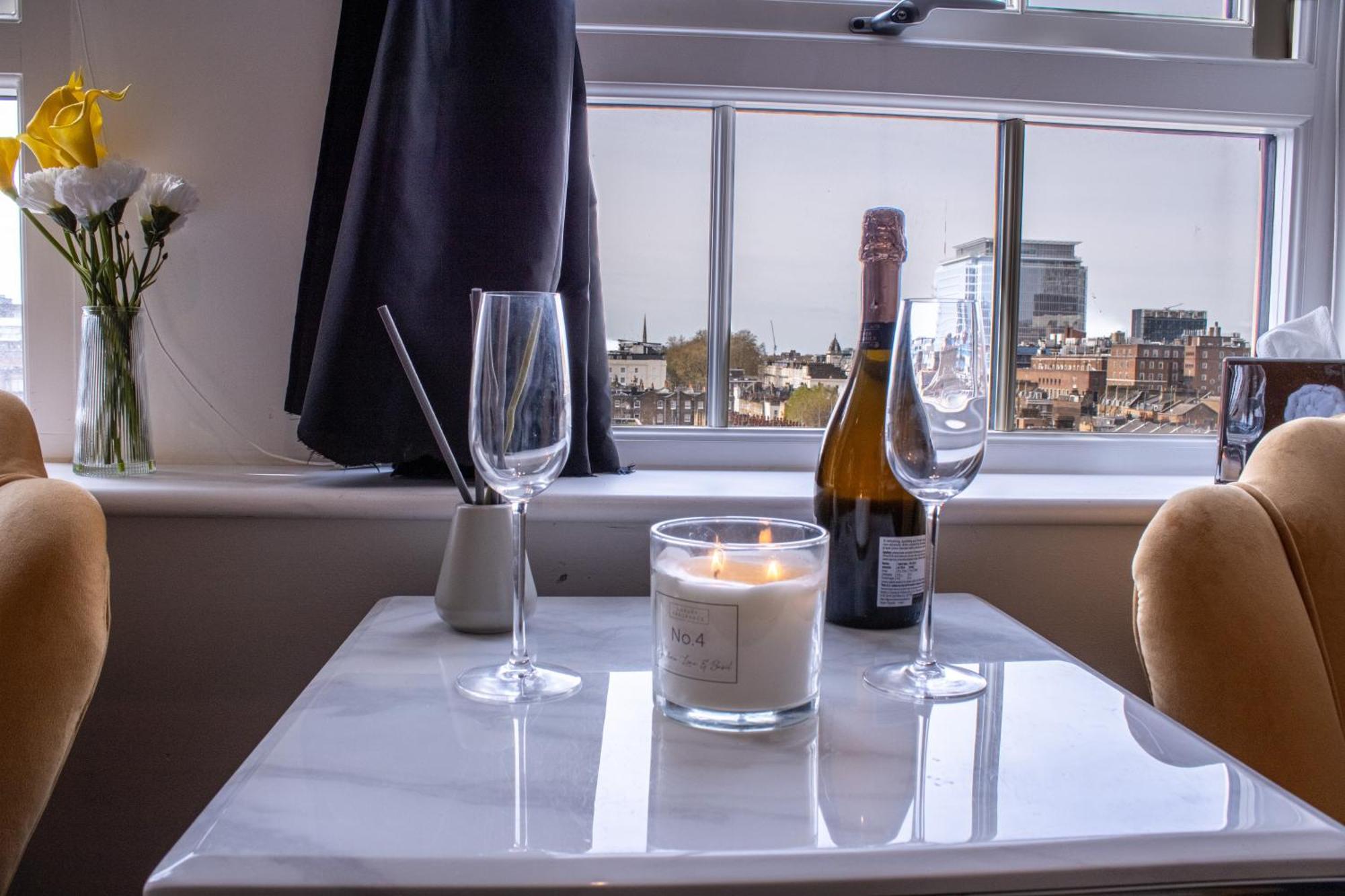 Luxurious 1-Bedroom Penthouse In Marble Arch 71 Londýn Exteriér fotografie